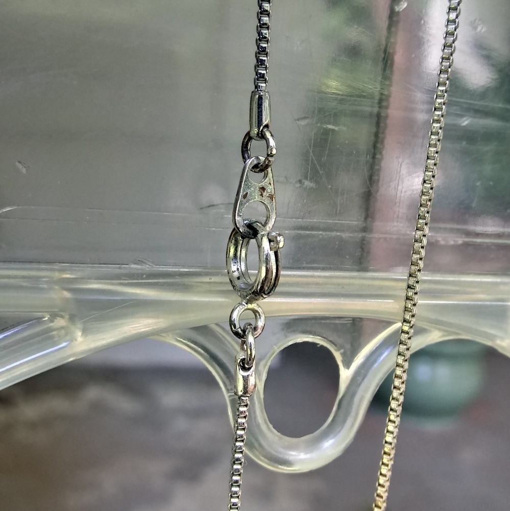 Silver Metal Chain Cross 💠✝️ 8.5" Chain Necklace - Picture 10 of 16